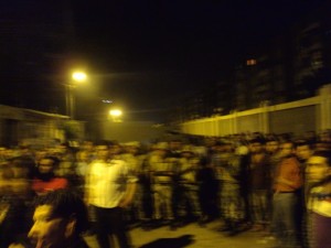 بالصور:قتيل و 6 جرحى فى أحداث الهجوم على مركز شرطة أبو كبير 4 DSC08068