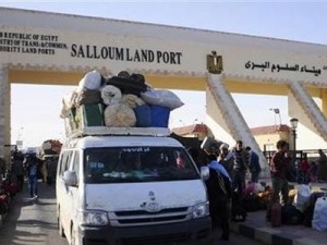 بالشرقية عائدون من ليبيا يطالبون الجيش بأموالهم 1 mozahrat lebaa311