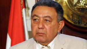 بالفيديو.. وزير الصحة يعنف طبيب "فاقوس العام" لسوء حالة القسم 1 EFmWHE7hGbFD