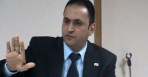 رئيس حزب الجبهه smal920112593918