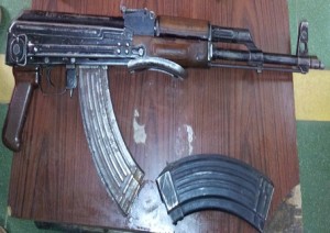 ضبط فلسطينى بحوزته فيديوهات لتدريبات حماس بزى الجيش المصرى و16 طلقة آلى 1 سلاح الى