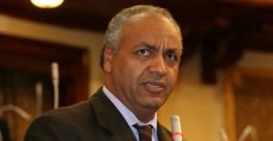 مصطفى بكرى: هناك من يتآمر على سيناء ويدفعها للسقوط.. أنه العار 1 بكري