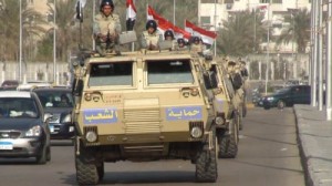 بالصور.. القوات المسلحة تنتشر بمحافظات الجمهورية للمشاركة فى حفظ الأمن بالشارع 5 31