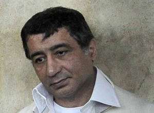 إصابة أحمد عز بأزمة قلبية.. وإدارة "طرة" ترفض بقاءه بالمستشفى 1 احمد عز