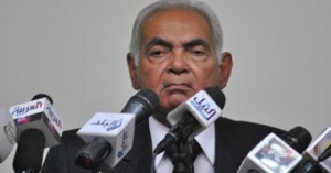 منصور حسن1