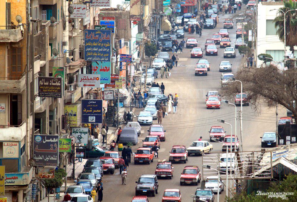 جولة مفاجئة لمحافظ الشرقية بشوارع الزقازيق 1 59673 10152234096080646 866413548 n