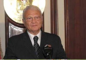 عاطف حلمى وزير الاتصالات