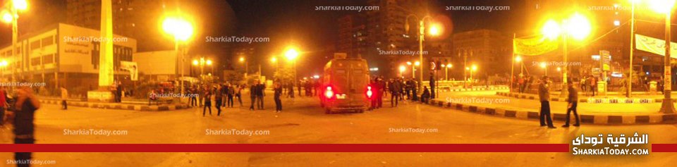 بالفيديو والصور : حصاد 26 يناير بالزقازيق: الأولتراس يحتفل بالقصاص..ومحاولات لاقتحام ديوان المحافظه واحباط محاولة للسيطره علي مجلس المدينه 4 205642_10152504129740372_1130730473_n
