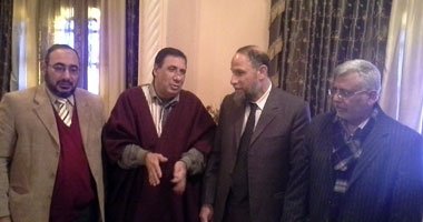 نقابة أطباء الشرقية تحتفل "الاثنين" القادم بعودة طبيب منيا القمح المختطف سالما 1 222