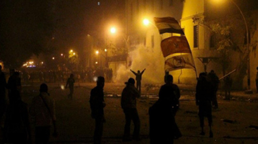 اشتباكات بـ"المولوتوف"و"المسيل للدموع" بين الشرطة ومعتصمى التحرير 1 33832201312481