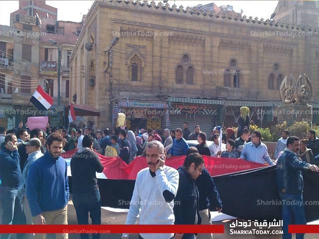 بالصور .. مسيرة تجوب شوارع الزقازيق للمطالبة بإسقاط حكم المرشد واقالة حكومة قنديل 5 newwwwwwwww