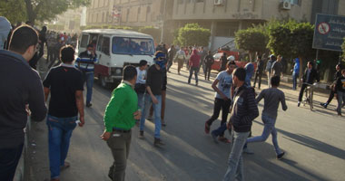 أمن الشرقية يحبط محاولة اقتحام "بلاك بلوك" لمنزل الرئيس 1 s1220127171332