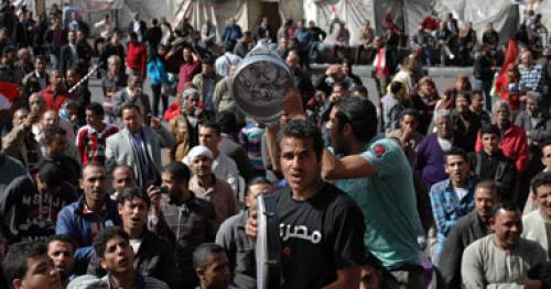 انضمام متظاهرى "ألتراس ثورجى" لمسيرة "النور" بشارع الخليفة المأمون 1 التراس ثورجى