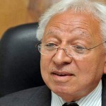 فقيه دستورى: الشورى تجاهل 4 ملاحظات للدستورية العليا حول قانون الإنتخابات 1 الدكتور شوقى السيد، الفقيه القانونى