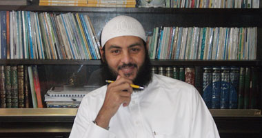 "السلفيون" يهاجمون "الحرية والعدالة" بسبب "قرض الاستثمار الأوروبى" ويصفونه بـ"الربوى" 1 الشيخ زين العابدين كامل عضو الدعوة السلفية