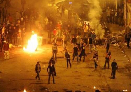 إحراق غرفة الكهرباء بمبنى محافظة الغربية.. ولجان شعبية لحماية المنشآت 1 طنطا تحترق.. الآلاف يحاولون اقتحام الأقسام والمحافظة ومديرية الأمن
