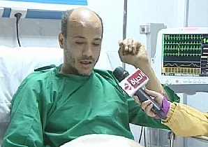 النيابة تكلف الطب الشرعي بالانتقال وتوقيع الكشف على المواطن المسحول أمام الاتحادية 1 مسحول الاتحادية