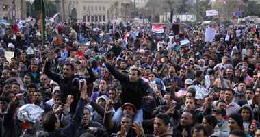 معتصمو "التحرير" يطالبون قيادات "الإنقاذ" بدعم مسيرات ذكرى التنحى 1 معتصمو تحرير