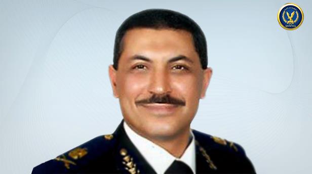 جولة لمدير امن الشرقية لتفقد الحالة الامنية علي طريق ميت غمر الزقازيق 1 اللواء محمد كمال مدير امن الشرقية