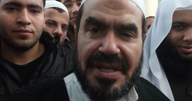 أمين "الأعلى للشئون الإسلامية" يدعو لتسليح الإخوان أمام مقار الجماعة 1 أمين