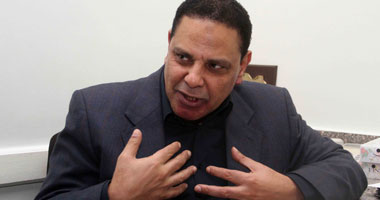 الدكتور علاء الأسوانى الكاتب والروائى