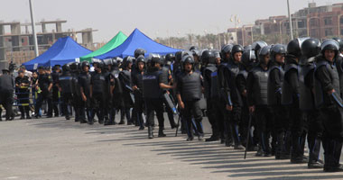 الشرطة المصرية: استنفار أمنى بالأكاديمية ترقبا لمحاكمة مجزرة بورسعيد 1 انتشار أمنى بأكاديمية الشرطة