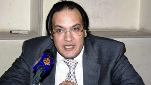 متظاهرو الإنتاج الإعلامي يعتدون على أبو سعدة ونافعة ويدمرون سيارتهما 1 متظاهرو الإنتاج الإعلامي