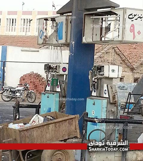 بالصور...قطع طريق الزقازيق فاقوس ومعركه بين قريتين بههيا بسبب أولوية الحصول علي السولار 2 1