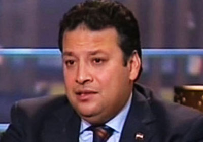 عزام: أخشى أن يرحب «الثوريون» بعودة مبارك بعد سعادتهم بحكم عودة نائبه العام 1 1