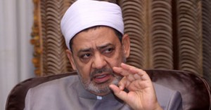 "الطيب" يدعو لجلسة طارئة "للأعلى للأزهر" لمناقشة حادث التسمم 1 الطيب
