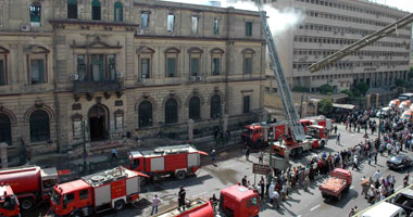 رئيس "جنوب القاهرة": الحريق أتلف ملفات قضايا قتل المتظاهرين والجمل 1 رئيس