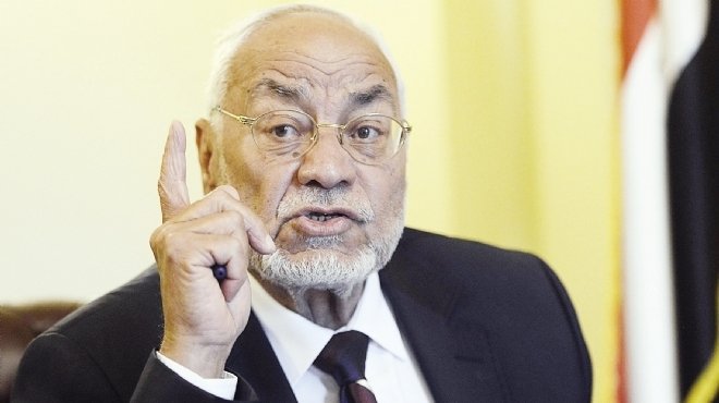 مهدى عاكف: «بديع» أكبر من «مرسى» فى المنصب والمهام 1 مهدى عاكف