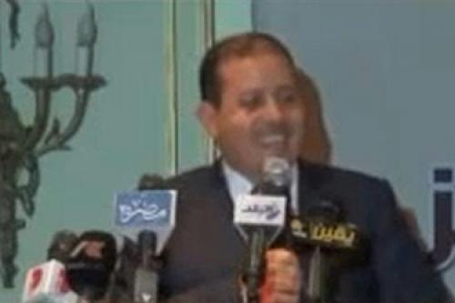 CNN: تويتر يشن حملة للتخلص من وزير الإعلام بعنوان «المتحرش الإعلامي» 1 وزير الإعلام