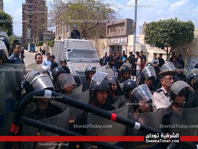 بالفيديو| استنفار أمني في محيط منزل الرئيس بالزقازيق للسيطره علي المظاهرات 1 2