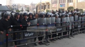 استنفار أمني بمحيط منزل مرسي ومبنى محافظة الشرقية 1 84576_660_2408474201
