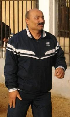 مجهولون يسرقون ويعتدون على نجل رئيس نادى الشرقية 1 934147_655518194464278_1548376140_n