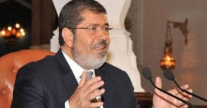 مرسى يتابع حالة طلبة الأزهر ويوجه بإجراء تحقيق عاجل فى الحادث 1 s220132619169