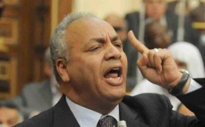 مصطفى بكري: “مرسي” أول من استباح القضاء.. ولن يعارض “الجماعة” في هدمه 1 untitled
