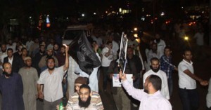 الشرطة تمشط محيط "الأمن الوطنى" بعد فرار المتظاهرين الإسلاميين 1 امن وطنى