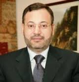 احمد منصور | يكتب : الوزير الشاب والموظفون الكهول 1 تنزيل (5)