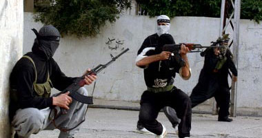 مسلحون يستولون على 120 ألف جنيه من وكيل شركة سجائر بالزقازيق 1 مسلحون يستولون على 120 ألف جنيه من وكيل شركة سجائر بالشرقية