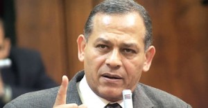"السادات: "استقالة البرادعى إرضاء للغرب وأطالب بسحب "نوبل" منه 1 السادات