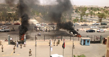 أهالى بـ"الابراهيمية" يقطعون الطريق احتجاجا على انقطاع الكهرباء 1 اهالى