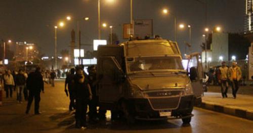 الأمن يدفع بأعداد كبيرة من القوات بمحيط الحرس الجمهورى 1 الأمن يدفع بأعداد كبيرة