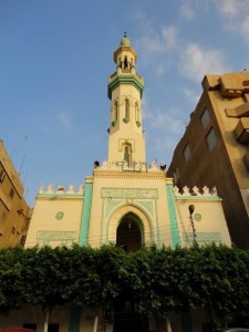 مفاوضات لتحرير الإخوان المحتجزين بمسجد النصر بالزقازيق 1 التيارالشعبي-300x278
