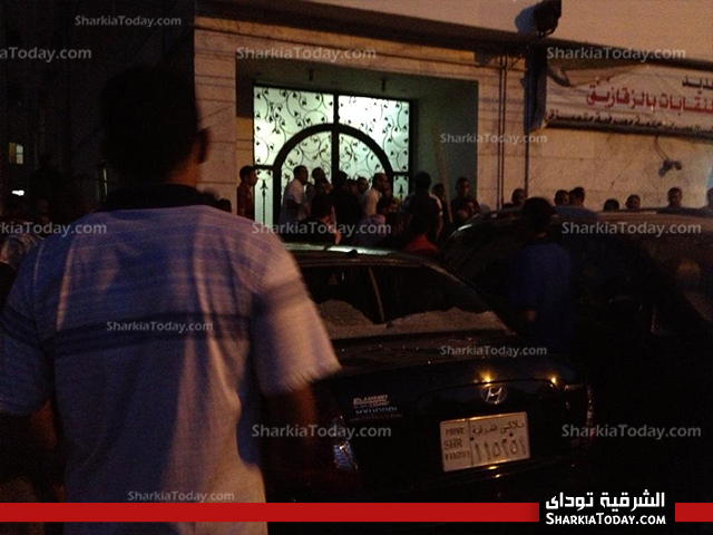 استمرارالاشتباكات بشوارع الزقازيق عقب خروج مسيره مؤيده لمرسي 1 bnk
