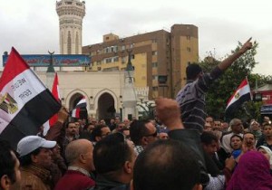 «الحرية والعدالة»: الشعب مالك الحق الوحيد في رسم «خارطة طريق» الوطن 1 rabaa-demonstrations32