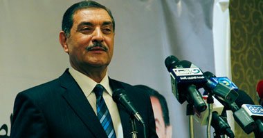 حسام خير الله: القوات المسلحة لن تترك مرسى حتى يرحل 1 s6201328235731