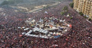 وصول مسيرة تضم الآلاف من "أولتراس ثورجى" إلى التحرير 1 s6201328235731