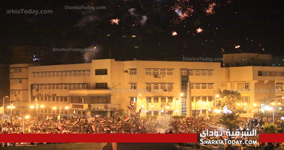 بالصور : تظاهرات حاشده امام مبني محافظة الشرقية تأييداً لبيان القوات المسلحة 3 zaz